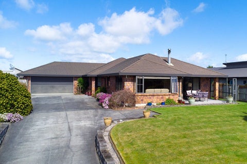 21 Ruahine Street, Dannevirke
