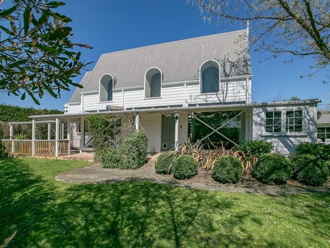 3/1 Reading Street, Greytown