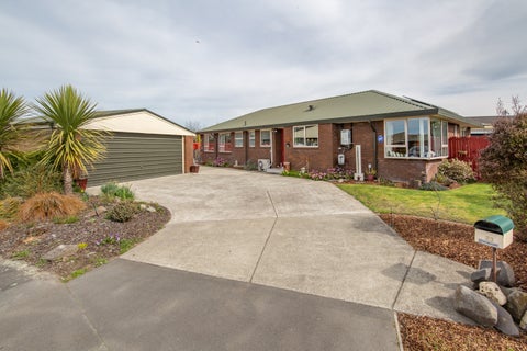 23 Giles Place, Shirley, Christchurch