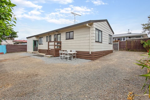 2/62 Greenmeadows Avenue, Manurewa East, Auckland