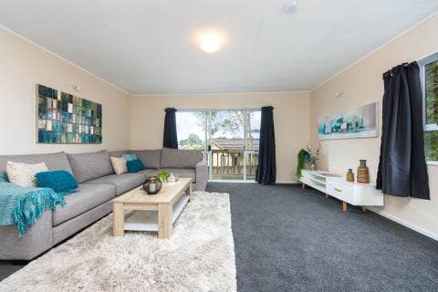 1/19 Moxham Grove, Massey, Auckland