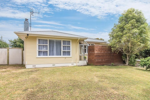 15 Awatea Avenue, Paraparaumu