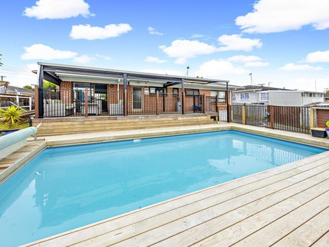 3 Hollinbrigg Place, Manurewa, Auckland