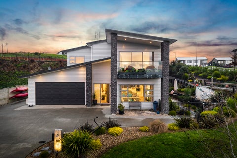41 Ormonde Drive, Silverdale, Silverdale