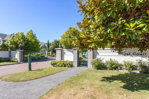 7 Royal Court, Northwood, Christchurch