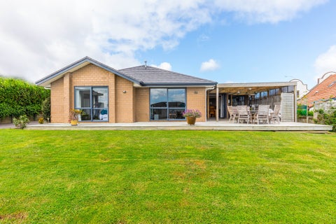19 Liberty Crescent, Beachlands, Auckland