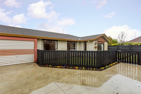 2/21 Montclare Avenue, Ilam, Christchurch