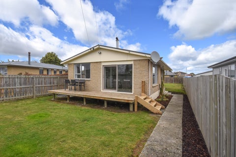11 Coronation Court, Milton