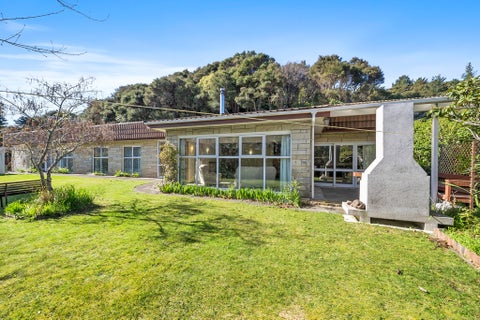 53 Thomas Street, Stokes Valley, Lower Hutt