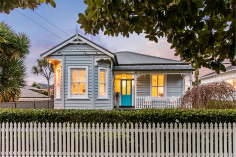 14 Jason Avenue, Sandringham, Auckland