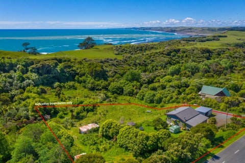 472 Wainui Road, Raglan, Raglan