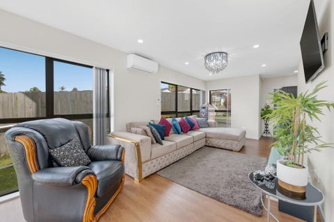 11A Kimdale Place, Totara Heights, Auckland