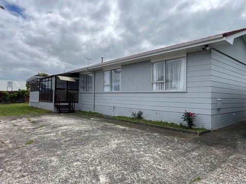 29 Sandrine Avenue, Clover Park, Auckland