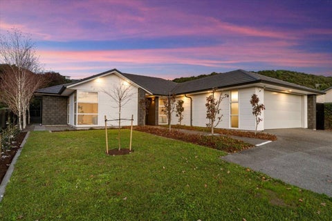 217 Lakes Boulevard, Pyes Pa, Tauranga