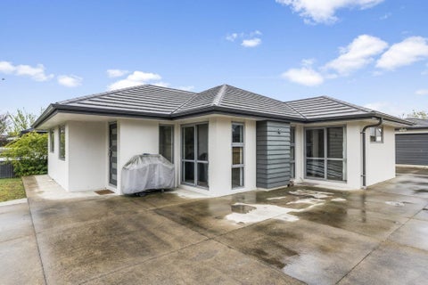 160 Travis Road, New Brighton, Christchurch