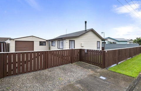 21 Railway Road, Bunnythorpe, Palmerston North