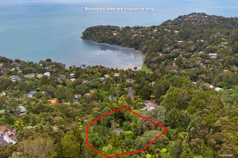 20 Takahe Road, Titirangi, Auckland