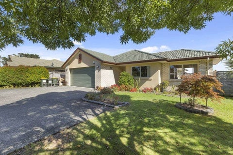 9 Lantern Court, Henderson, Auckland
