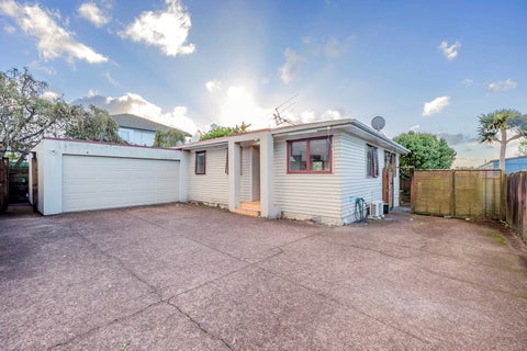 108A Mcleod Road, Te Atatu South, Auckland