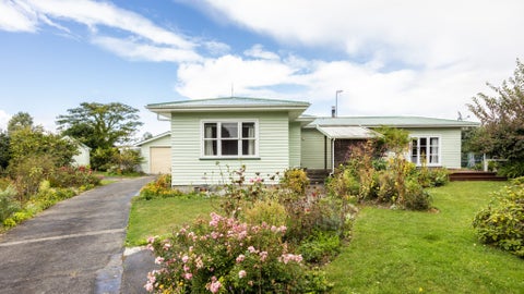 9 Chester Place, Taradale, Napier