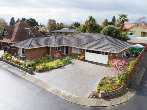 4 Jensen Court, Hokowhitu, Palmerston North