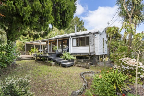 44 Turanga Road, Henderson Valley, Auckland