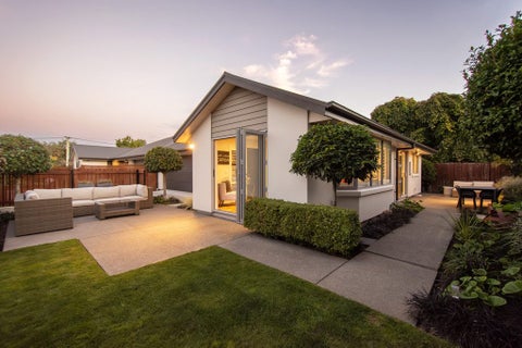2/4 Buxton Terrace, Saint Martins, Christchurch
