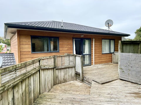 4 Stella Grove, Newlands, Wellington