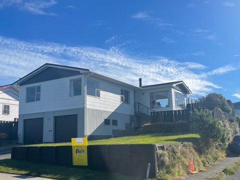 53 Baylands Drive, Newlands, Wellington