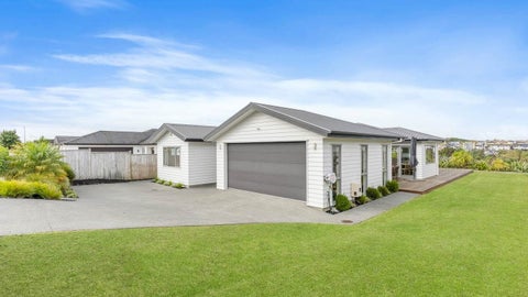 11 Flavell Drive, Orewa, Orewa