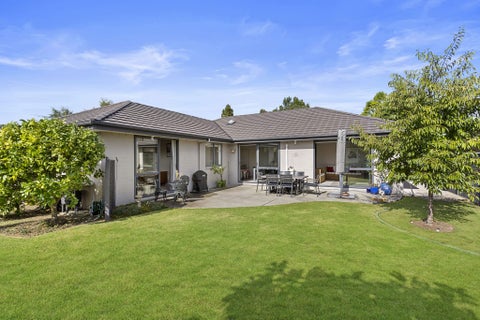 10 Silkwood Crescent, Karaka, Papakura