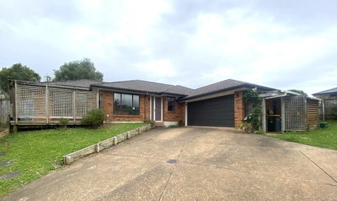 9 Louvain Place, Greenhithe, Auckland