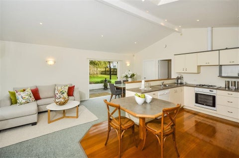 17 Carina Crescent, Torbay, Auckland
