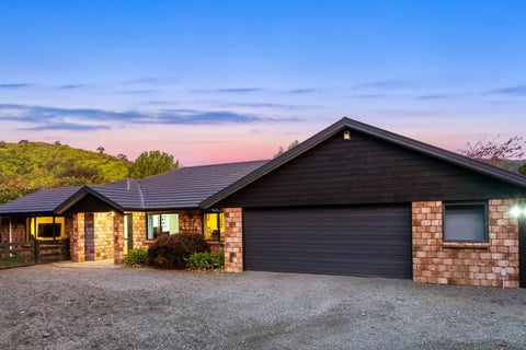 96 Maui Pomare Road, Nikau Valley, Paraparaumu