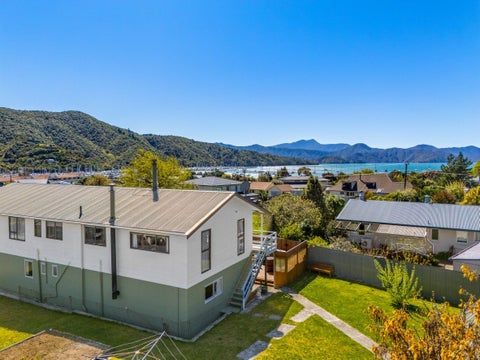 296 Waikawa Road, Waikawa, Picton