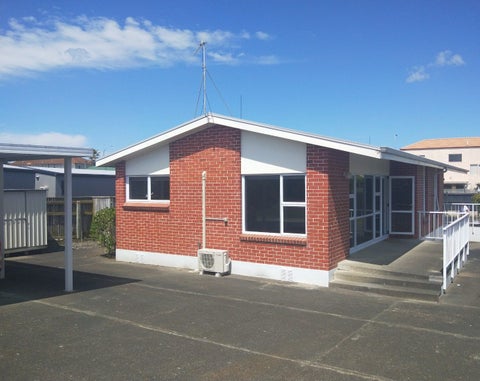 1/156 Charles Street, Westshore, Napier