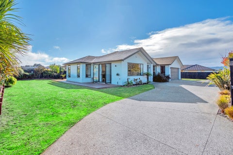 12 Drumkeen Place, Rosehill, Papakura