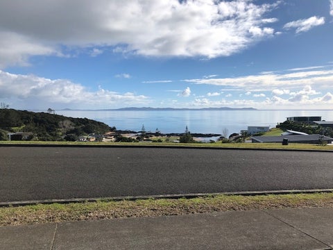 36 Dudley Crescent, Cable Bay