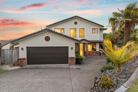 2 Driftwood Drive, Red Beach, Red Beach