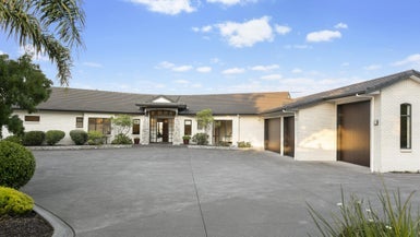 1304 Old North Road, Helensville, Helensville