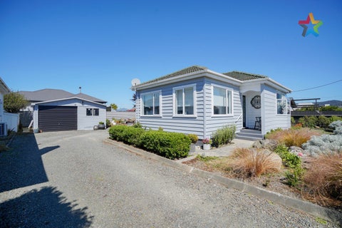 93 Palmerston Street, Riverton