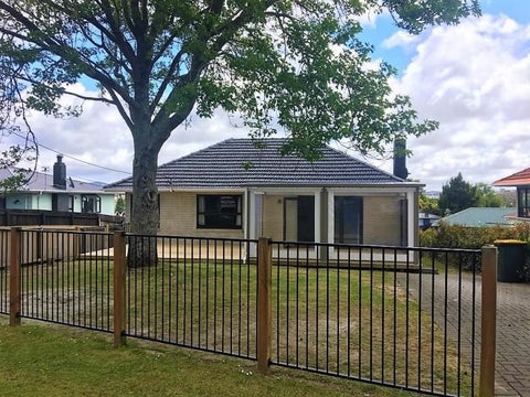 21 Kirrie Avenue, Te Atatu South, Auckland