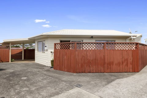 3/9 Kelvin Place, Westown, New Plymouth