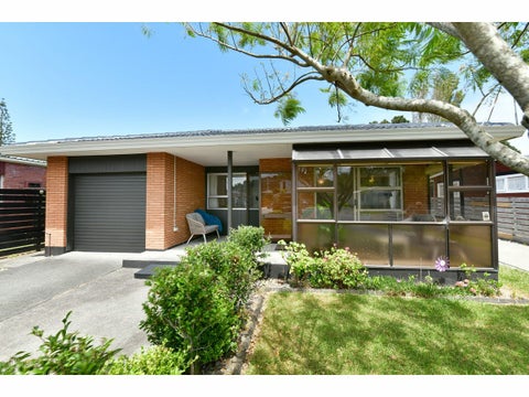 8 Manuka Street, Orewa, Orewa