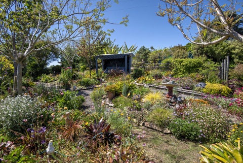 72 Tirohanga Road, Tirohanga, Tirohanga