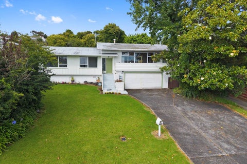 8 Eban Avenue, Hillcrest, Auckland