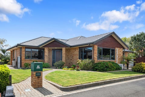 16 Frame Place, Owhata, Rotorua