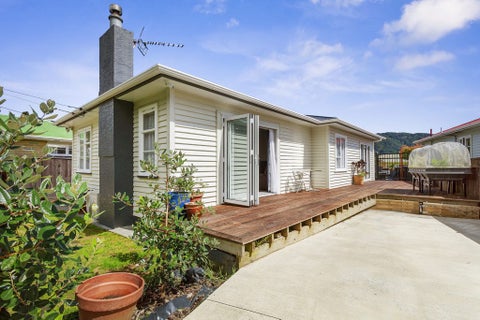 24 Petrie Street, Wainuiomata, Lower Hutt