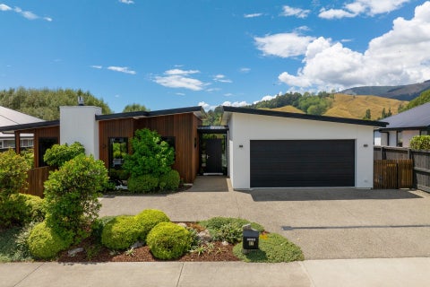 87 Daelyn Drive, Richmond, Richmond