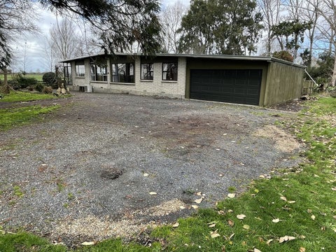 250 Holland Road, Puketaha